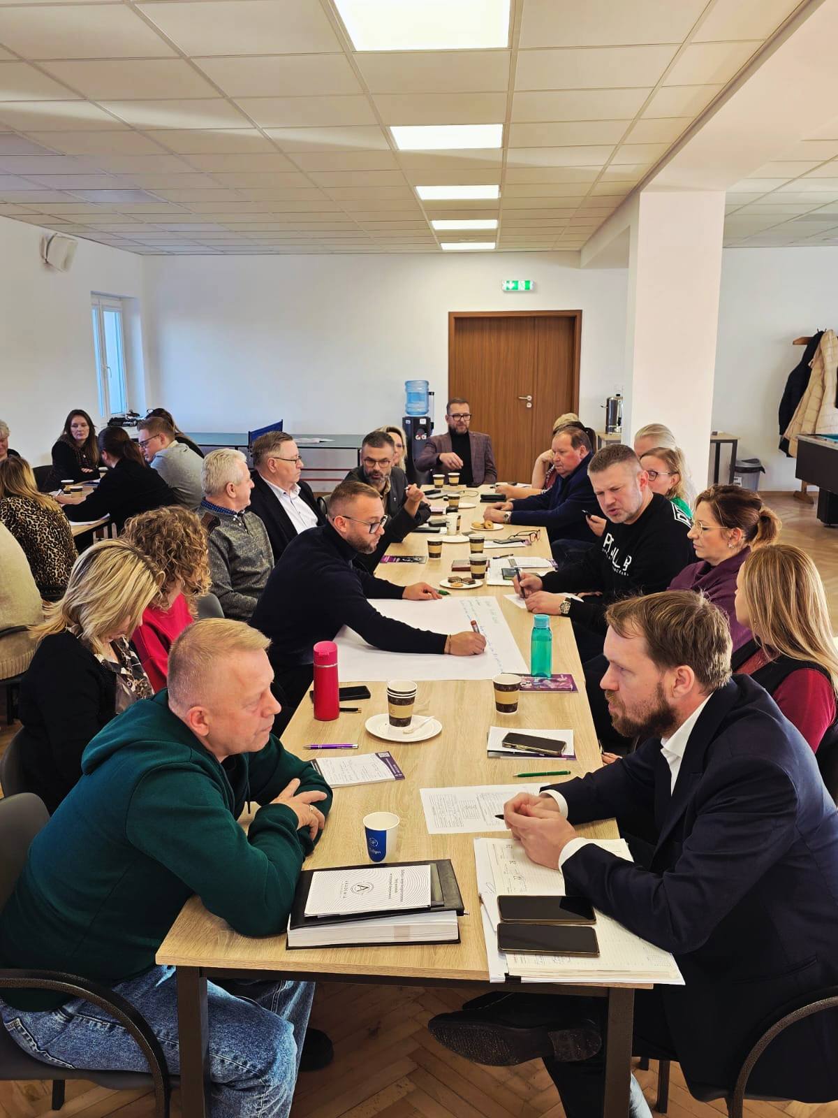 590708495 1264896542335922 6521047355648772727 n